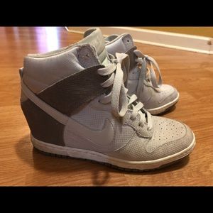 Nike Cream and Tan Suede SkiHi Dunks Sz 8.5